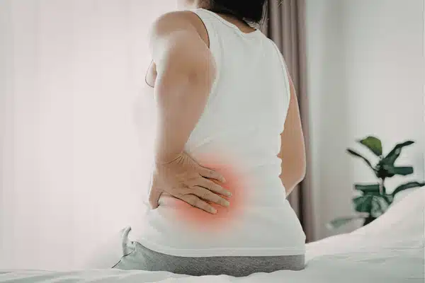 Lower Back Pain vs. Sciatica: How to Tell the Difference & When to See a Chiropractor