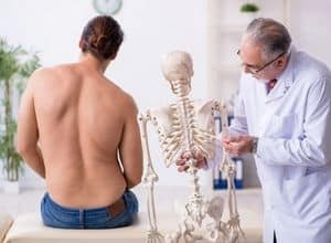 A chiropractor for Scoliosiscan help you manage pain and discomfort from your spine condition. 